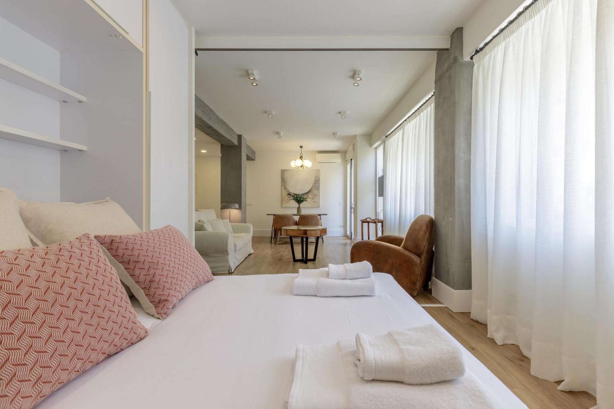 Six Apartments By Caleta Homes Málaga Exterior foto